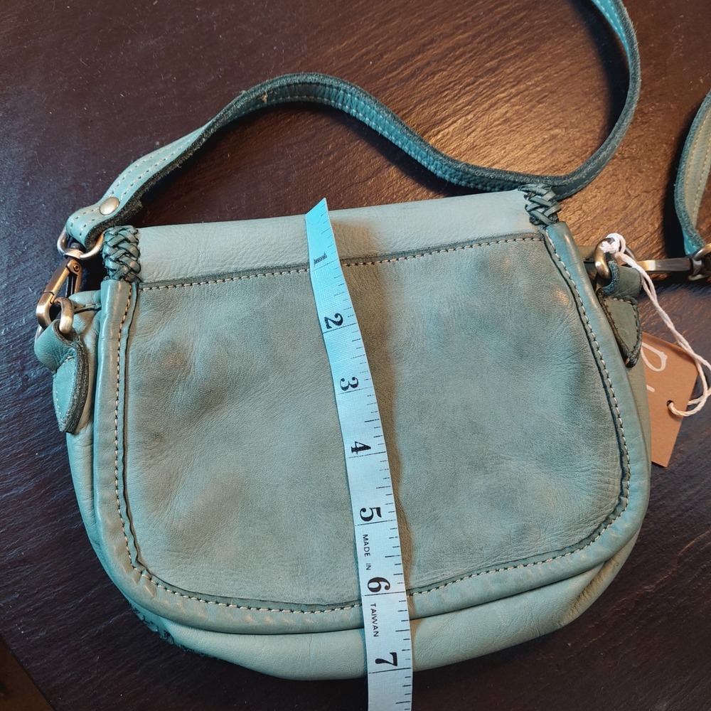 Bolsa Nova Womens Naples Italian Leather Crossbody Saddlebag Pistachio $240 NEW! - Picture 10 of 10